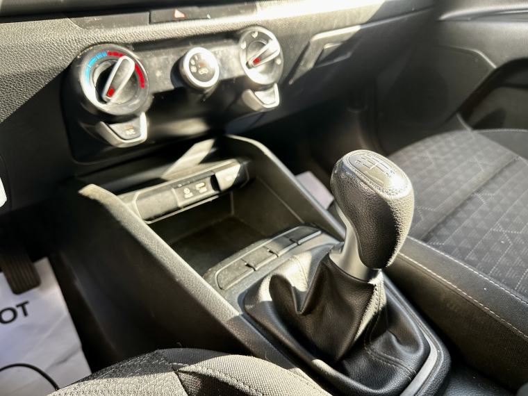 Kia Rio 4 Rio 4 Lx 1.4 2018 Usado en Rosselot Usados