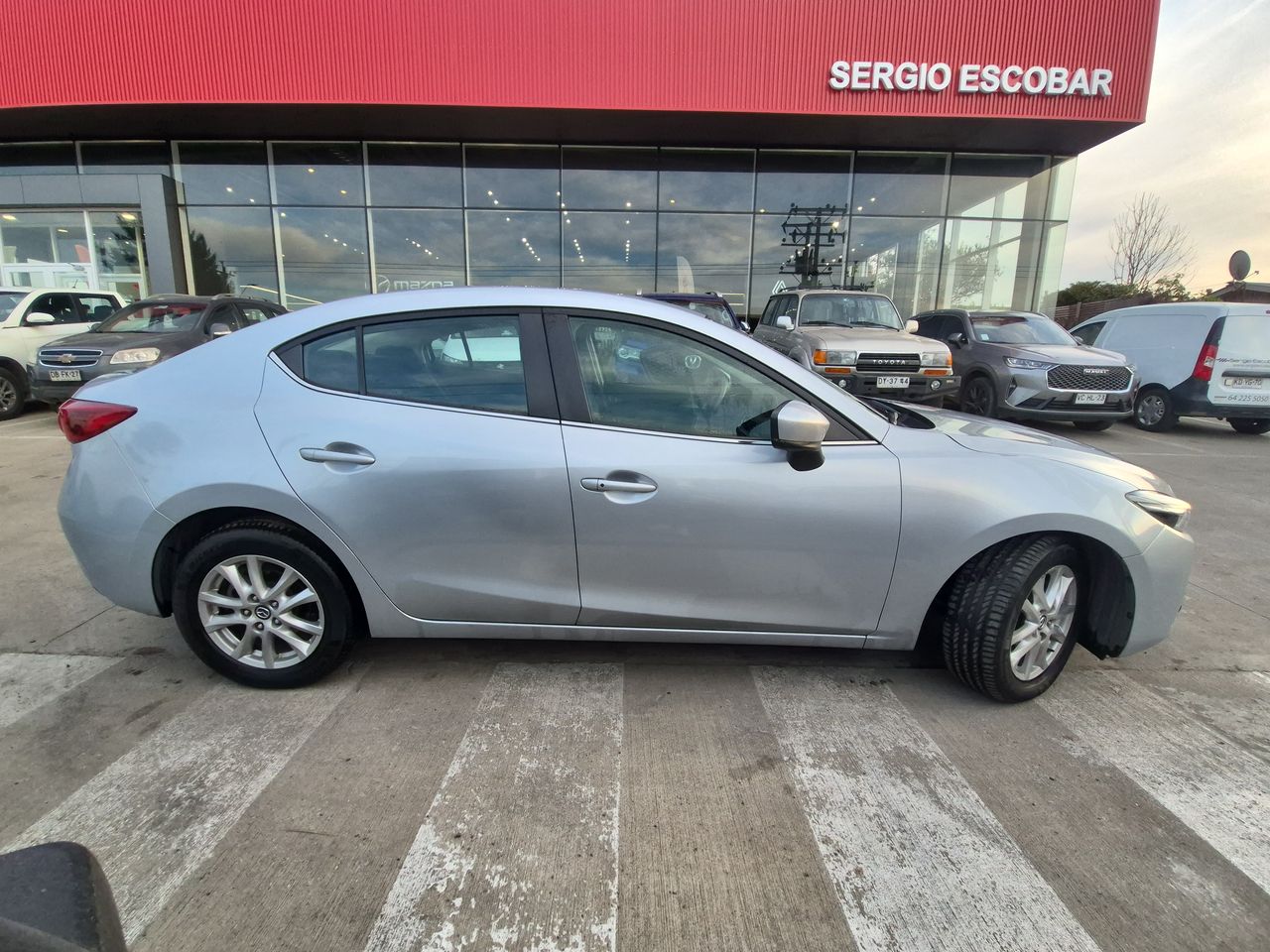 Mazda 3 New 3 2.0 2020 Usado en Usados de Primera - Sergio Escobar