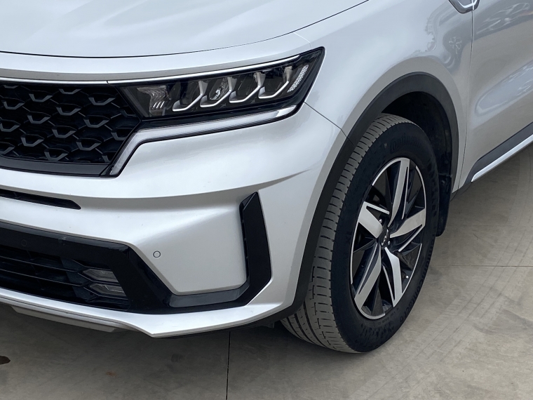 Kia Sorento Sorento 2wd 2.5 Aut 2023 Usado en Rosselot Usados