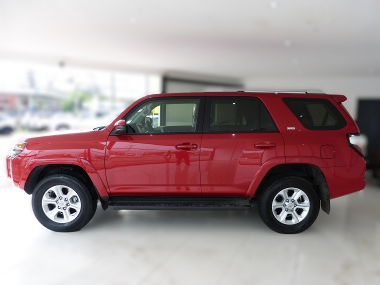 Toyota 4runner 4x4 4.0 2023 Usado en Automotriz Olea Flaño