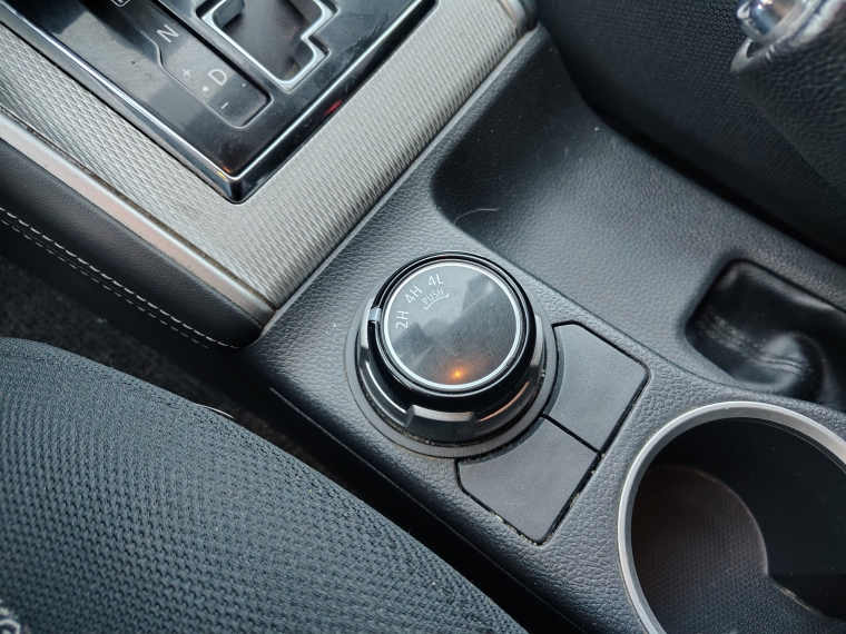 Mitsubishi L200 2.4 Td Dakar  Crs Hp At  4x4 Diesel 2023 Usado  Usado en Kovacs Usados