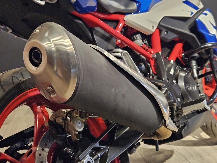 Bmw G 310 r . 2025 Usado en BMW Premium Selection