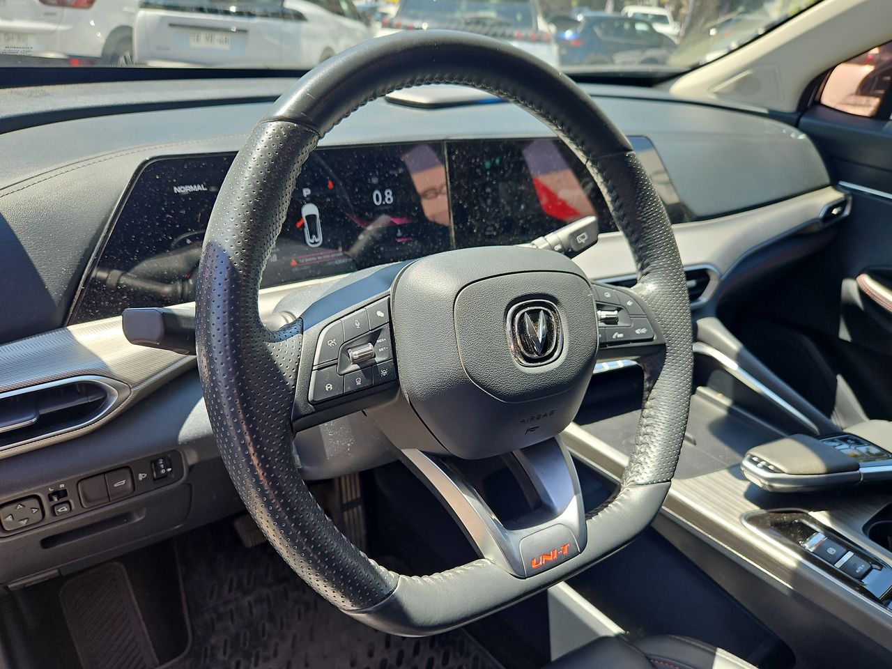 Changan Uni-t Unit Elite 1.5 Aut 2022 Usado en Usados de Primera - Sergio Escobar