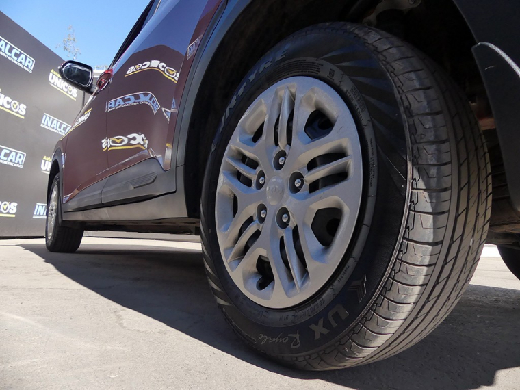 Kia Carens Lx 1.5 2023 Usado Usado en Webautos.cl Kia Carens Lx 1.5 2023 Usado Usado en Webautos.cl