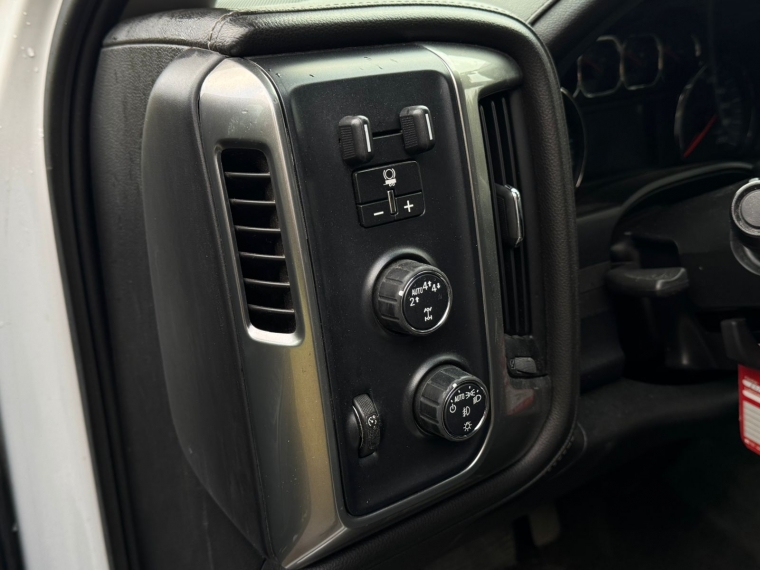 Chevrolet Silverado Z71 2019 Usado en G Autos Automotriz - G Autos