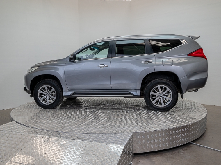 Mitsubishi Montero sport 3.0 2wd At 2019 Usado  Usado en Pompeyo