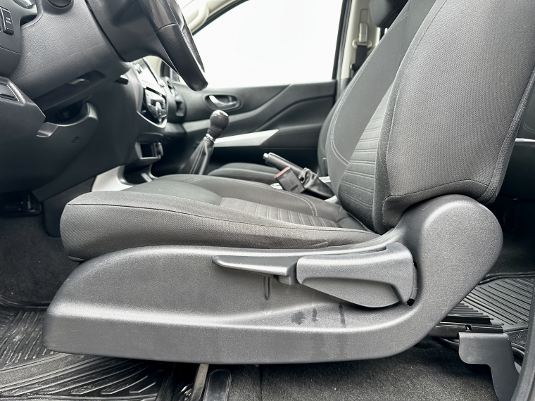 Nissan Navara 2.3 Dc Se Mt 4x4 Diesel 2023 Usado  Usado en Kovacs Usados