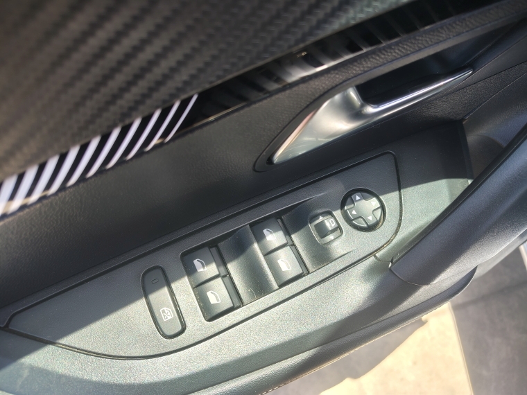 Peugeot 2008 Nuevo 2008 Allure Puretech 130 1.2 Mt 4 Mn 2024 Usado en Rosselot Usados