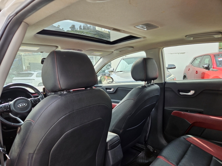 Kia Rio 5 Rio 5 Sport 1.6 2021 Usado en Rosselot Usados
