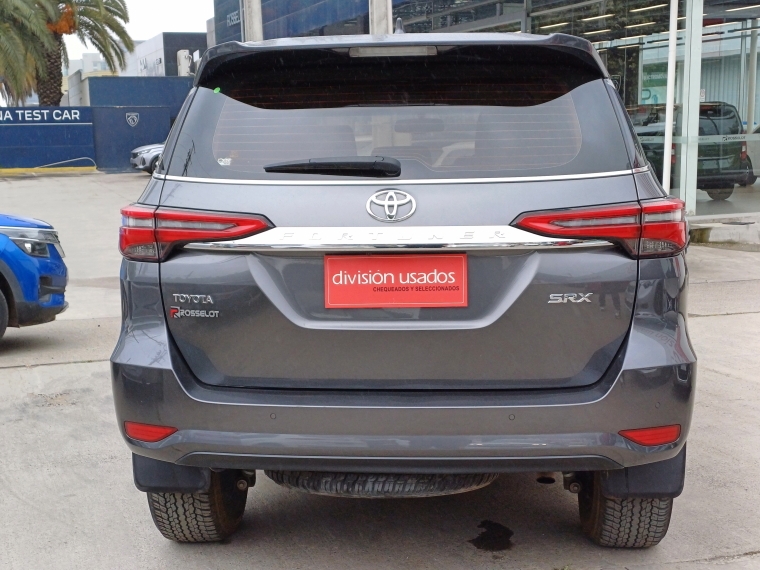 Toyota Fortuner Fortuner 2.7 Aut 2022 Usado en Rosselot Usados