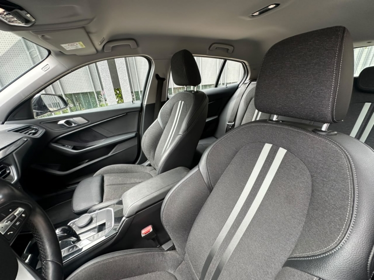 Bmw 118i  118 2.0 Diesel At 5p. 2022 Usado en Autoadvice Autos Usados