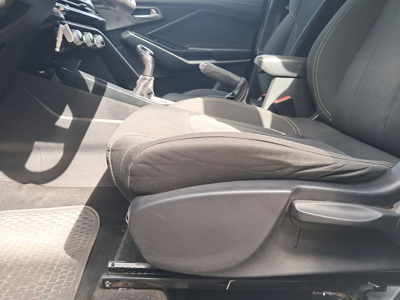 Changan Cs15 Cs15 Hb 4x2 1.5 2022 Usado en Usados de Primera - Sergio Escobar