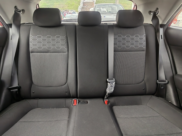 Kia Rio 5 Rio 5 C Ex 1.4l 6mt Full - 1947 2018 Usado en Rosselot Usados