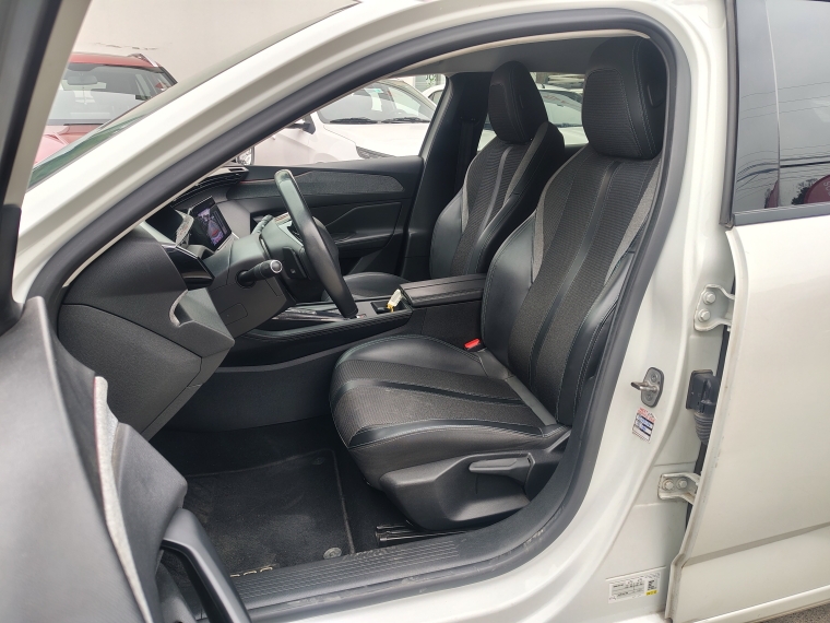 Peugeot New 308 308 Puretech 1.2 Aut 2022 Usado en Rosselot Usados