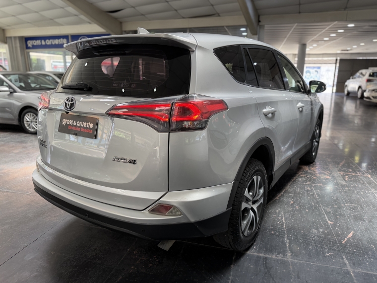 Toyota Rav4 2.0 Super Lujo 4x2 Aut 2016  Usado en Grass & Arueste