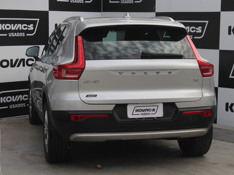 Volvo Xc40 T4 2.0 Momentun At 2019 Usado  Usado en Kovacs Usados