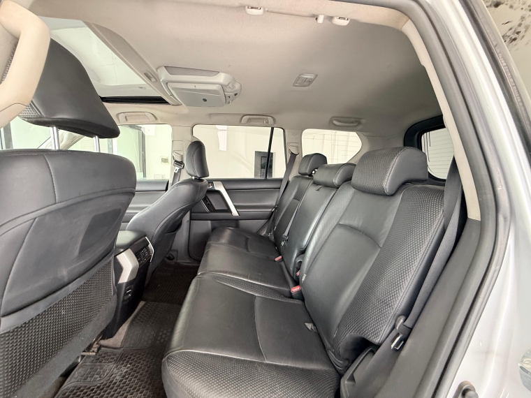 Toyota Land cruiser Prado Vx 2011 Usado en Automotriz Olea Flaño