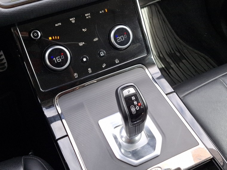 Land rover Evoque New R Dynamic Hse 4x4 2.0 At 2022 Usado  Usado en BMW Premium Selection