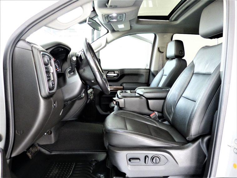 Chevrolet Silverado Ltz 4wd 5.3 Aut 2020 Usado en Automotriz Olea Flaño