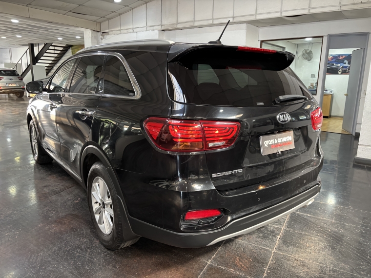 Kia Sorento Ex 2.4l Gsl 6mt 2wd 2019  Usado en Grass & Arueste