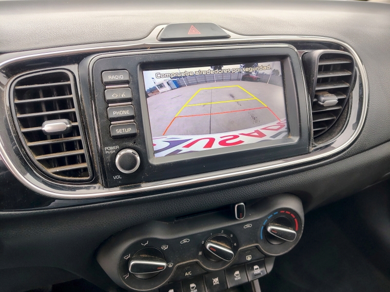 Kia Soluto Soluto 1.4 2023 Usado en Rosselot Usados