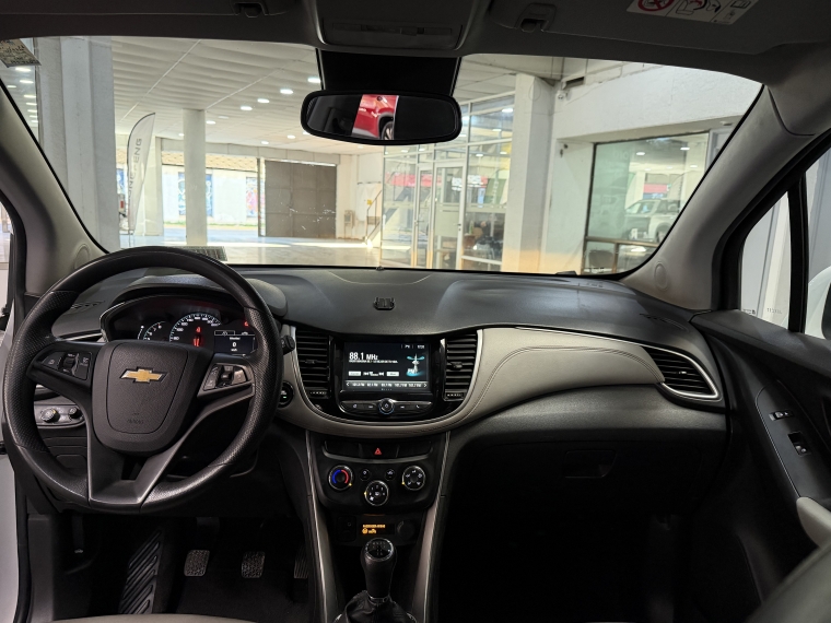 Chevrolet Tracker Lt 1.8l 5mt Ac 2017  Usado en Grass & Arueste