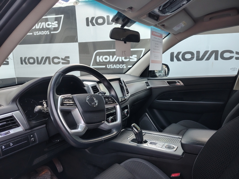 Ssangyong Rexton 2.2  Lx At Diesel 2023 Usado  Usado en Kovacs Usados