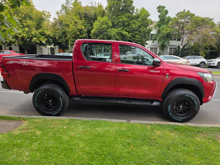 Toyota Hilux Dx 4x4 2.4 2021  Usado en GT Autos