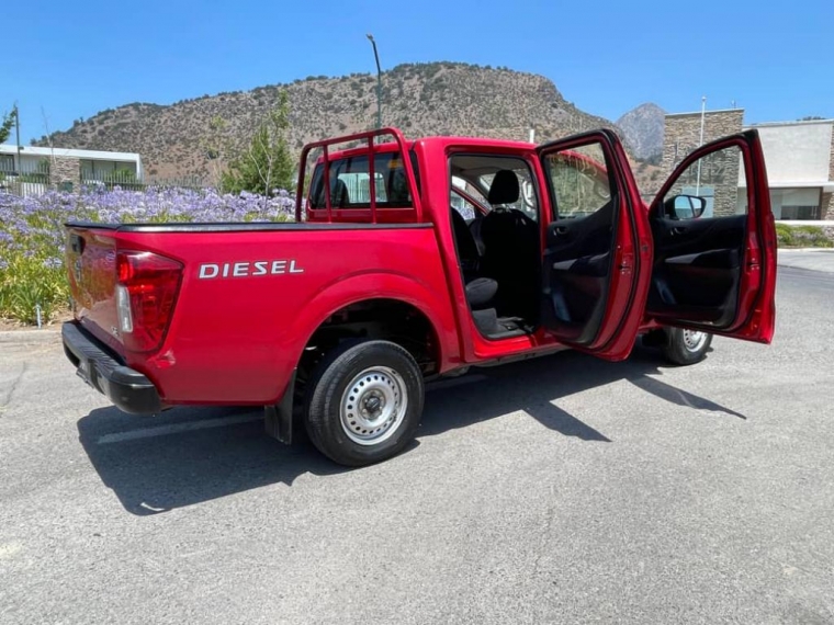 Nissan Np300 Dcab 2.3 Mt 2018  Usado en Automarket Chile