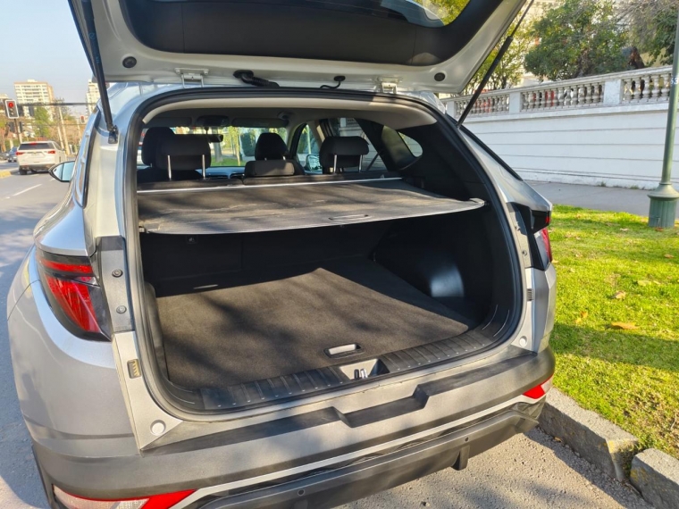 HYUNDAI TUCSON NX4 MPI 4X4 2.0 AUT - imagen 17