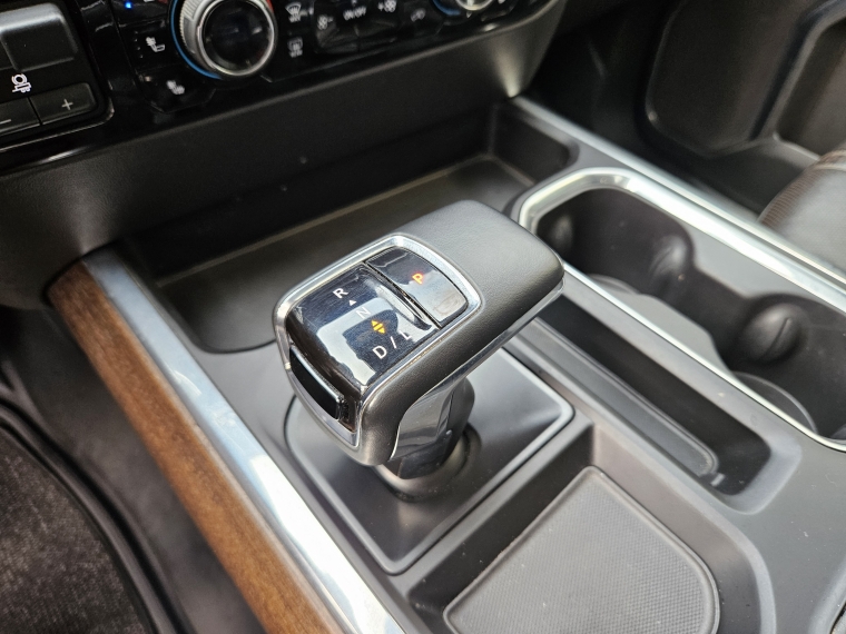 Chevrolet Silverado 3.0 Td High Country At 4x4 Diesel 2023 Usado  Usado en Kovacs Usados