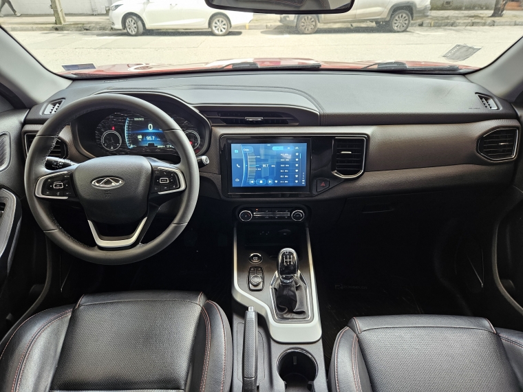 Chery Tiggo 3 — foto 11 de 20
