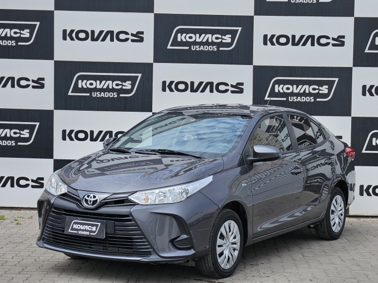 Toyota Yaris Gli E Mt 2022  Usado en Kovacs Usados - Promociones