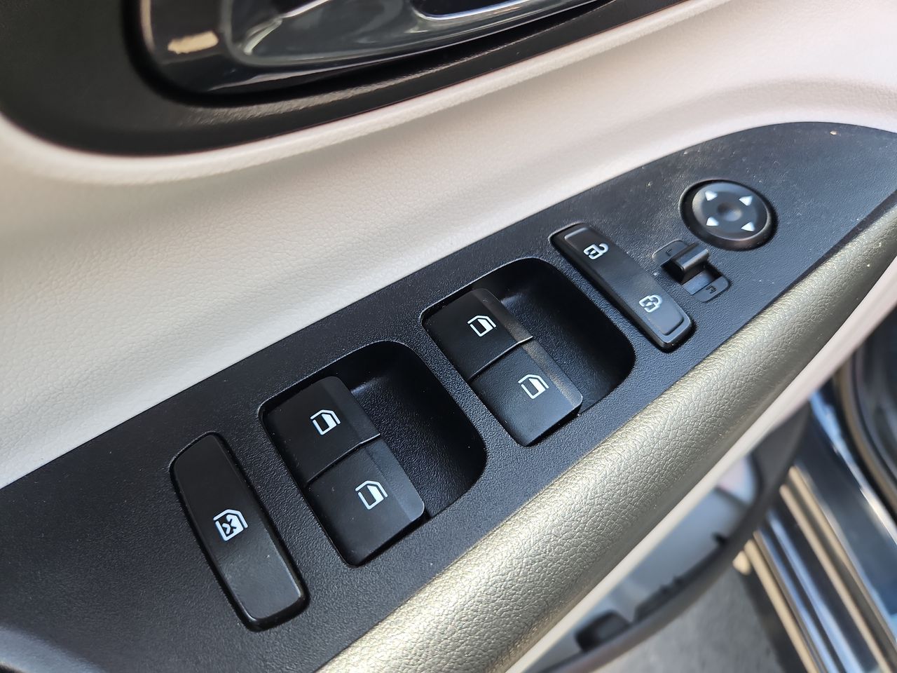 Hyundai I-20 I20 Bi3 4x2 1.4 2024 Usado en Usados de Primera - Sergio Escobar