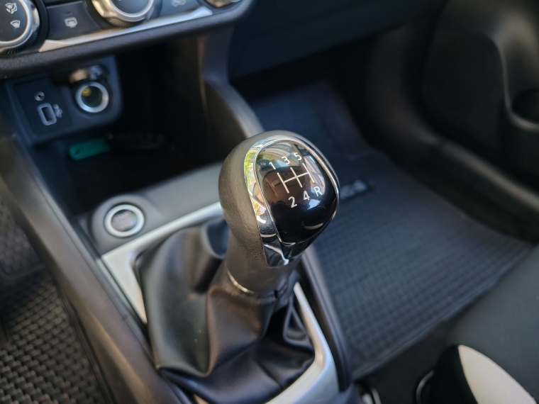 Nissan Versa 1.6 Advance Mt 2022 Usado  Usado en Kovacs Usados