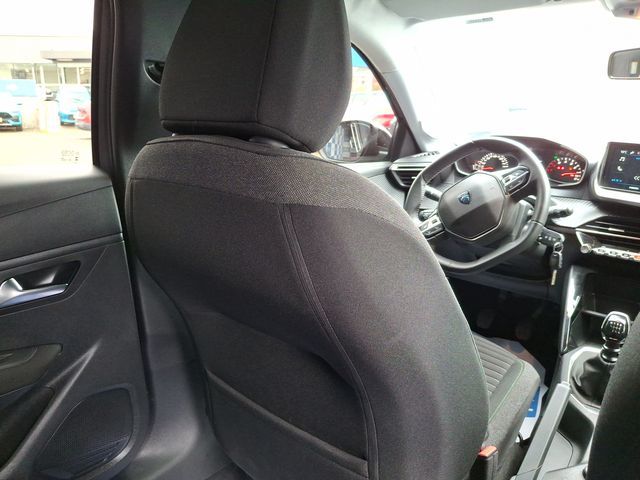 Peugeot 208 208 1.2 Mca Puretech 100 Active 4x2 Mt 5p 2024 Usado  Usado en Webautos.cl