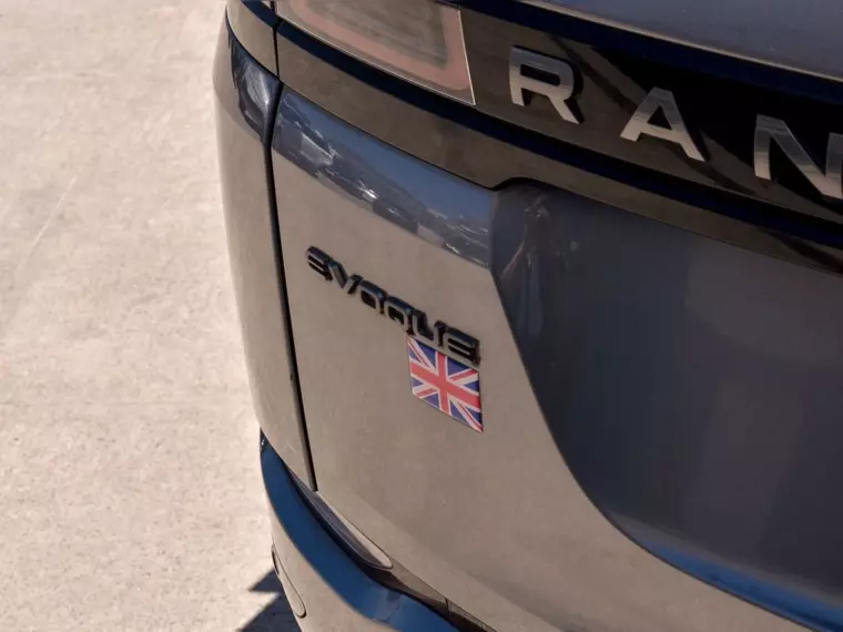 Land rover Evoque 2.0i R-dynamic S 2023 Usado  Usado en Webautos.cl