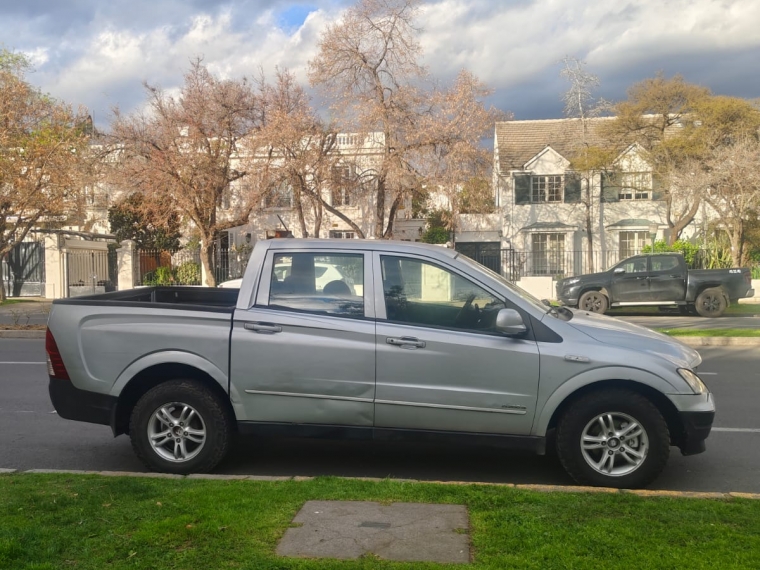 SsangYong Actyon Sport — foto 17 de 17
