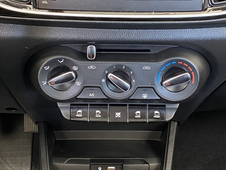 Kia Soluto Soluto Mpi 1.4 2025 Usado en Rosselot Usados