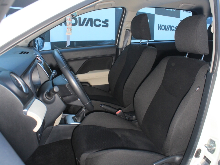 Toyota Rush 1.5  Xli Mt 2024 Usado  Usado en Kovacs Usados