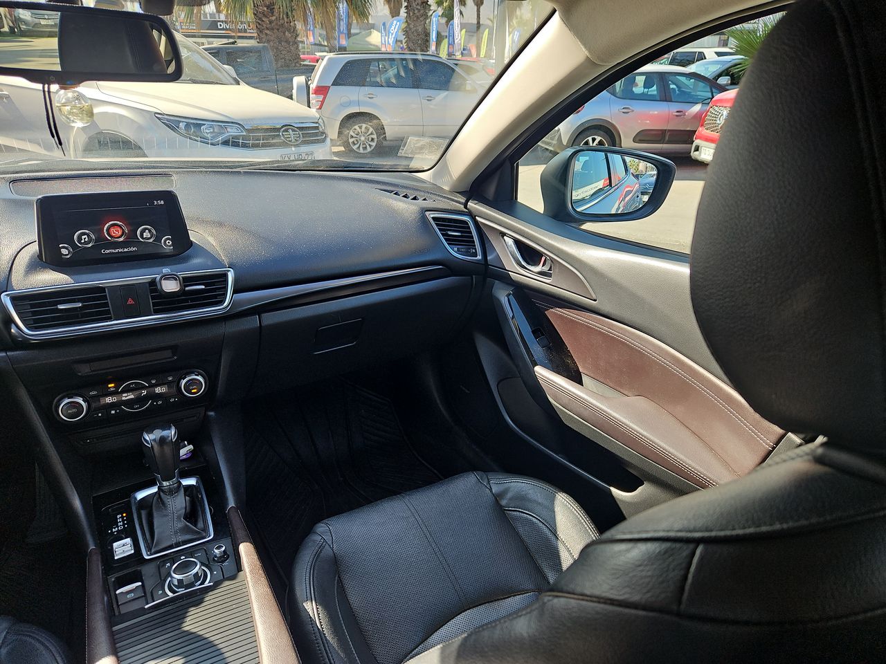 Mazda 3 New 3 Hb 2.5  Aut. 2019 Usado  Usado en Webautos.cl