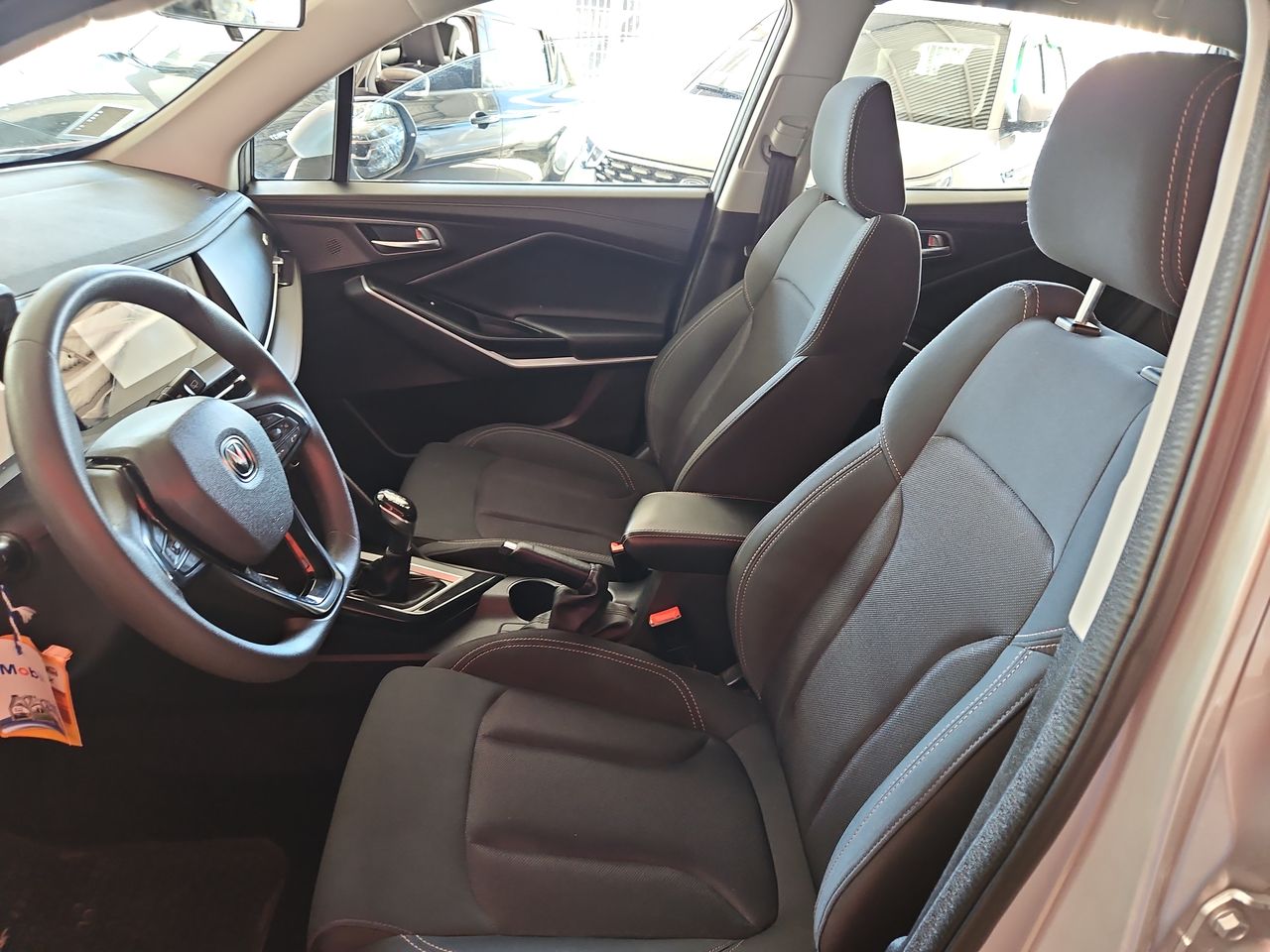 Changan Cs15 Cs15 Hb 4x2 1.5 2023 Usado en Usados de Primera - Sergio Escobar