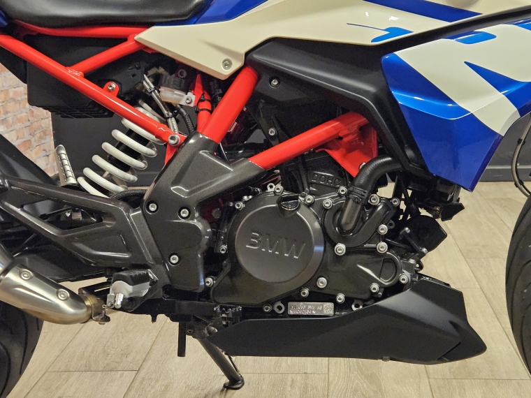 Bmw G 310 r . 2025 Usado en BMW Premium Selection