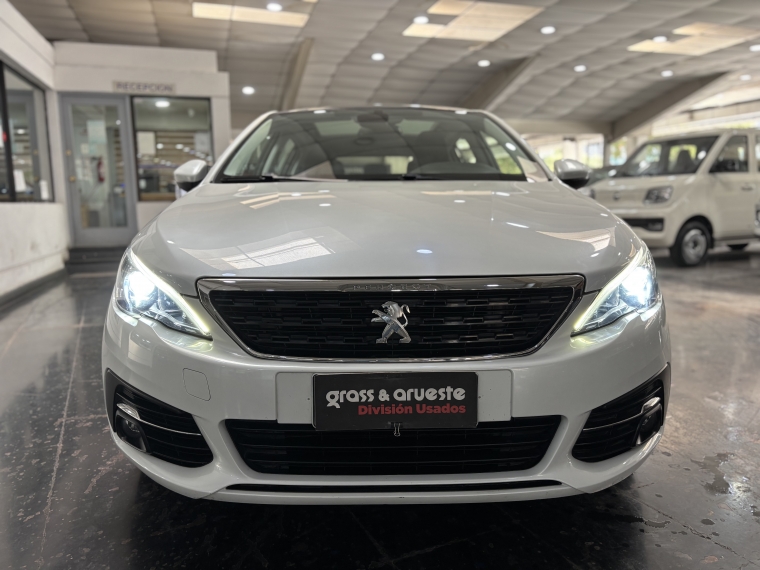 Peugeot 308 Allure Bluehdi 1.5l 6mt 2020  Usado en Grass & Arueste