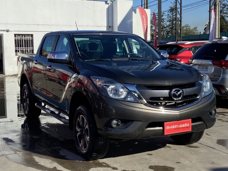 Mazda Bt-50 Bt-50 2.2 Dc 4x4 Sdx Abs Ds 2022 Usado en Rosselot Usados