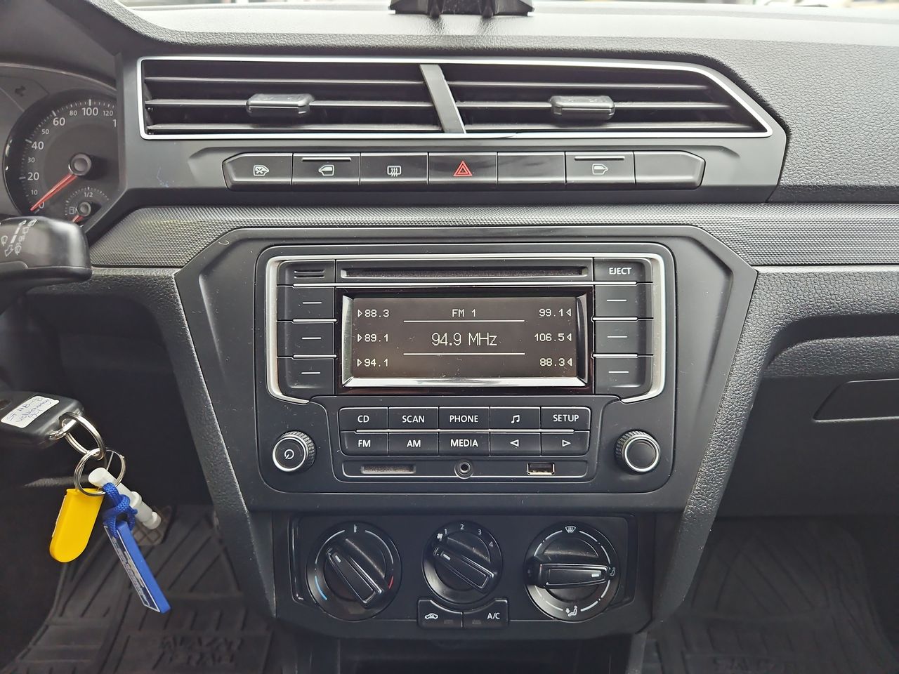 Volkswagen Gol Gol Hb 1.6 2023 Usado en Usados de Primera - Sergio Escobar