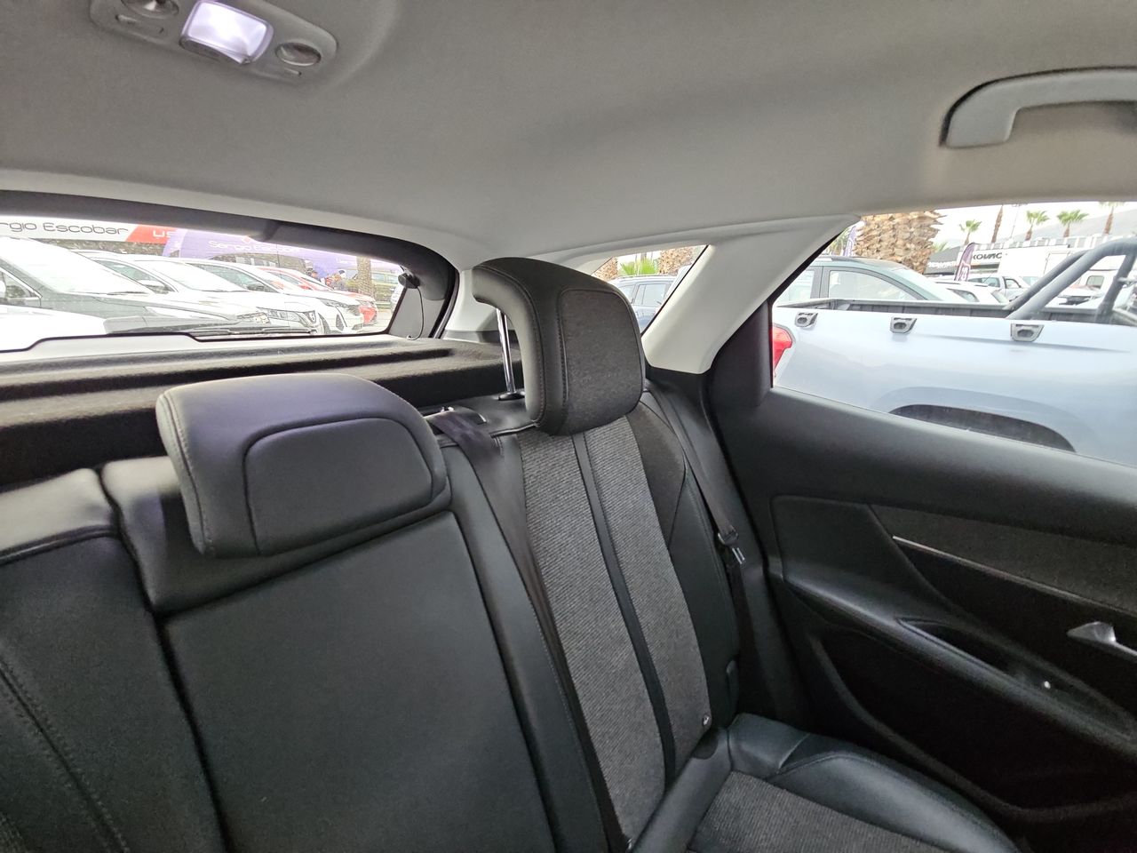 Peugeot 3008 3008 Allure Blue Hdi 1.6 2020 Usado en Usados de Primera - Sergio Escobar