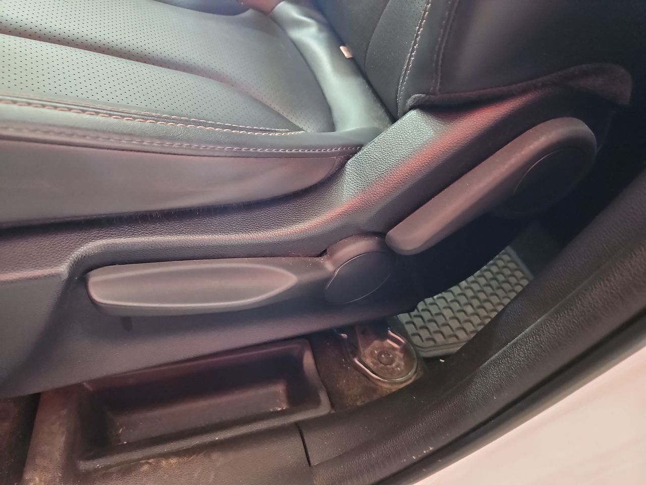 Changan Cs15 Cs15 Hb 4x2 1.5 2024 Usado en Usados de Primera - Sergio Escobar