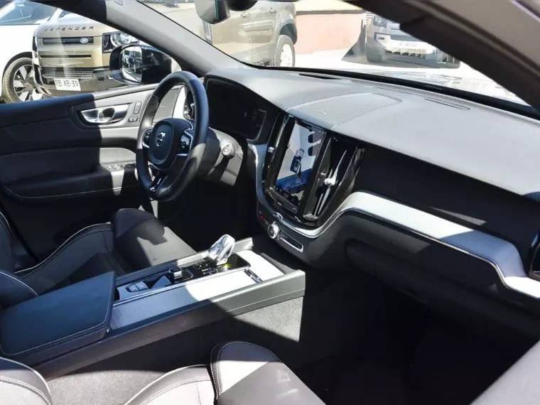 Volvo Xc60 T8 Awd Recharge Ultimate Dark 2025 Usado Usado en Webautos.cl Volvo Xc60 T8 Awd Recharge Ultimate Dark 2025 Usado Usado en Webautos.cl