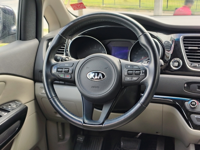 Kia Sorento Grand Carnival Ex 3.3l Gsl 6at 8p Full - 1599 2018 Usado en Rosselot Usados